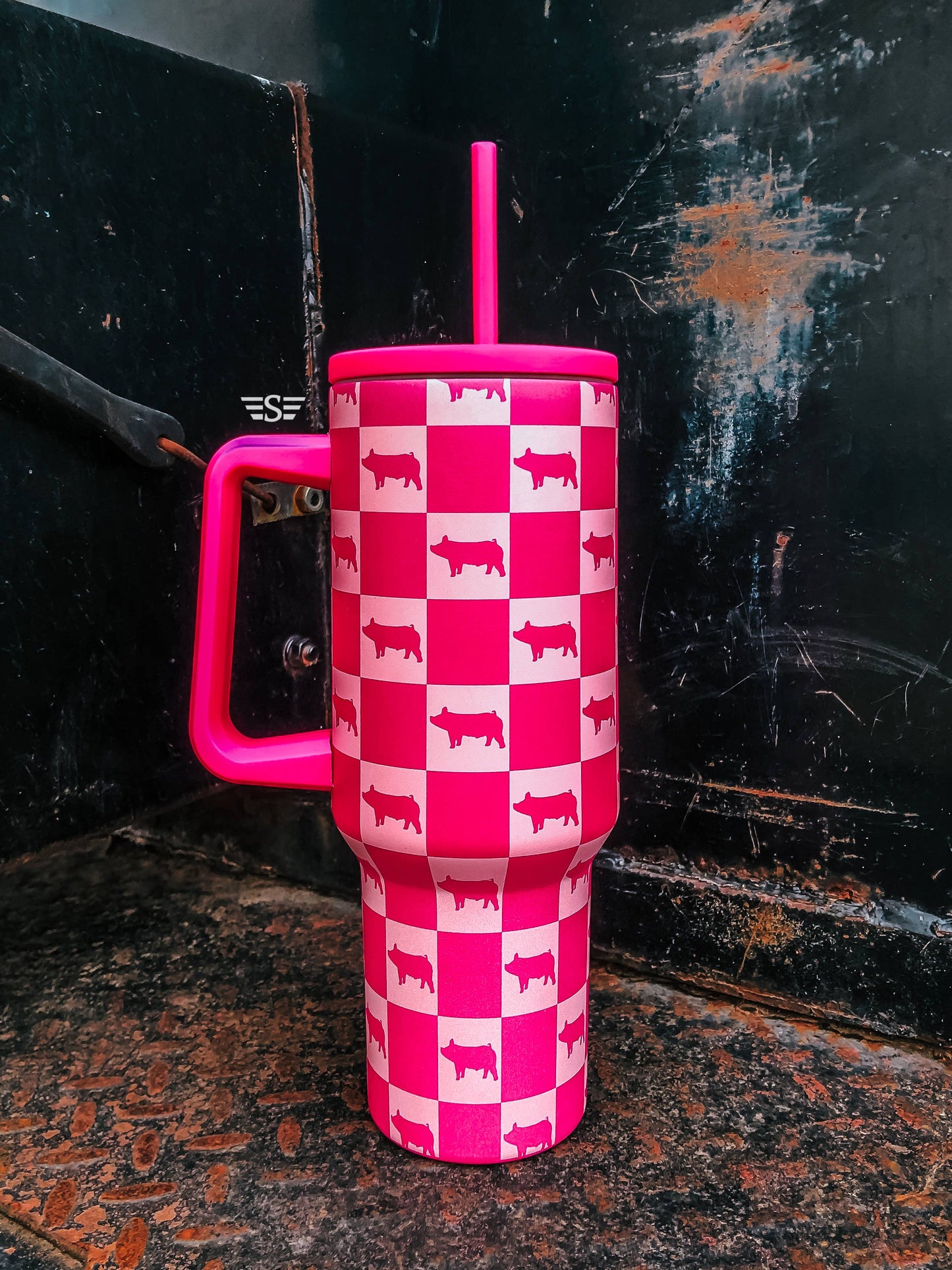 Checkered Show Animal 40oz Tumbler