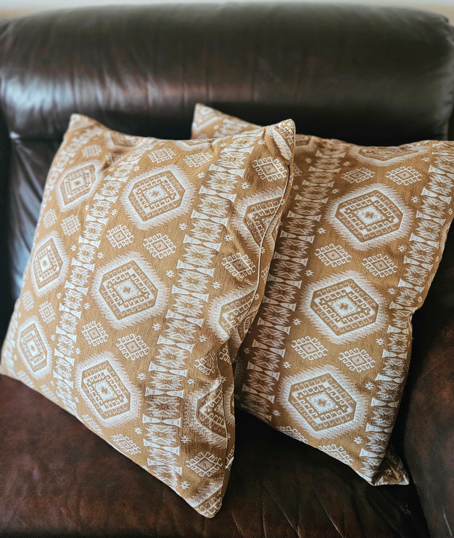 Aztec Decorative Pillow Set