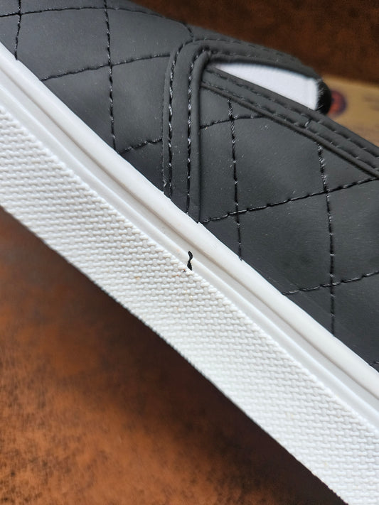 Madison Girls Slip On-DEFECTIVE