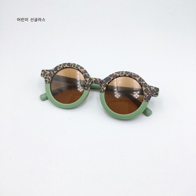 Retro Daisy Matte Sunglasses